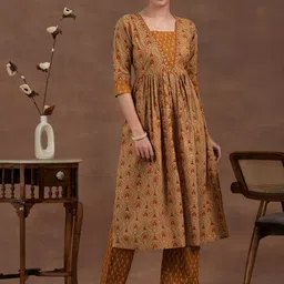 Libas Women Ethnic Motifs Printed Pleated Sequinned Pure Cotton Kurta with Palazzos-picture-15