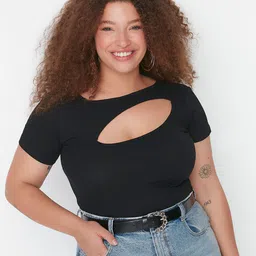 Trendyol Plus Size Cut Out Detail Fitted Top-picture-16