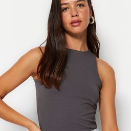 Trendyol Round Neck Sleeveless Tank Top-picture-49