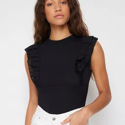Trendyol Round Neck Ruffled Pure Cotton Top-image-8