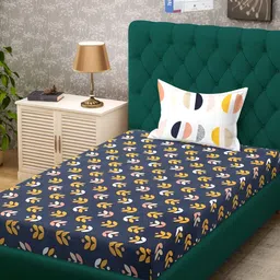 KLOTTHE Book Fold Floral Printed 300TC Single Bedsheet With Pillow Cover-image-10