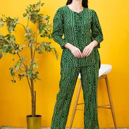 AV2 Women Bandhani Printed Co-Ords Set-picture-34