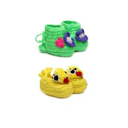 CHUTPUT Infant Kids Pack Of 2 Hand Knitted Crochet Booties-36