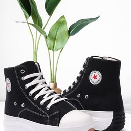 VENDOZ Women Black & White Solid Canvas Boots-18