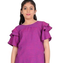 YASH GALLERY Flutter Sleeve Boxy Top-image-28