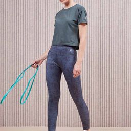Technosport SS'24 Typography Printed Round Neck Short Sleeves Active Boxy Crop Top-9