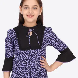 CUTECUMBER Girls Geometric Printed Georgette Tie-Up Neck Bell Sleeves Top-image-19