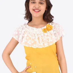 CUTECUMBER Yellow Print Applique Georgette Cape Top-image-33