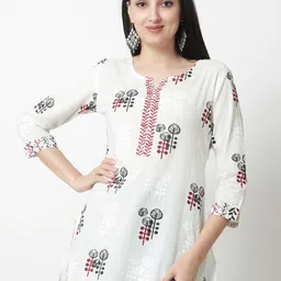 KALINI Floral Print Round Neck Three-Quarter Sleeves Cotton Top-image-16