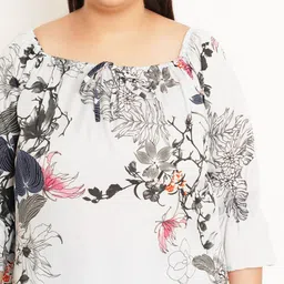 U&F Beyond Plus Size Floral Printed Square Neck Regular Top image 3