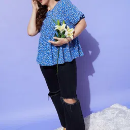 Berrylush Curve Plus Size Floral Print A-Line Top-image-58