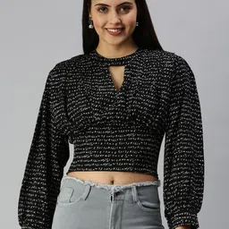 SHOWOFF Black & White Print Keyhole Neck Crepe Cinched Waist Crop Top-picture-21