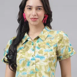 Latin Quarters Tie and Dyed Shirt Style Crop Top-image-91