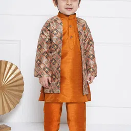 Aj DEZInES Boys Floral Embroidered Mandarin Collar Straight Kurta With Pyjama-15