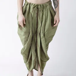 DEYANN Men Green Solid Silk Dhoti-picture-17