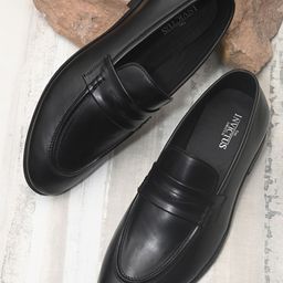 INVICTUS Men Black Solid Formal Loafer-image-24