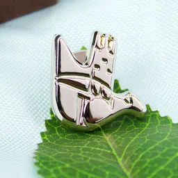 Peluche Men Chandigarh The City Beautiful Silver Lapel Pin-picture-10