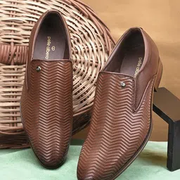 pelle albero Men Textured Formal Slip-On Shoes-image-76