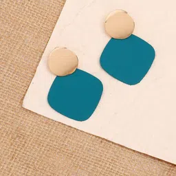 SOHI Green Contemporary Studs Earrings-10