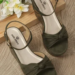 pelle albero Green Textured Velvet Block with Bows-15