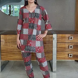 Freesia Array V Neck Floral Printed Night suit-image-78