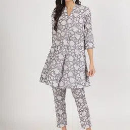 Divena Women Printed Pure Cotton Kurti with Trousers-picture-28