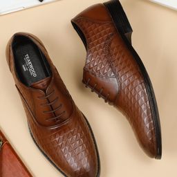 Teakwood Leathers Men Textured Formal Oxfords-picture-7