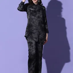FUTURO Shirt Collar Printed Shirt With Trousers-picture-47