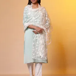 AURELIA Floral Embroidered Thread Work Dupatta image 4