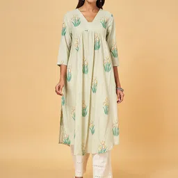 RANGMANCH BY PANTALOONS V Neck Floral Printed Anarkali Kurta-picture-22