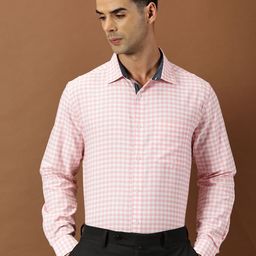 INVICTUS Men Gingham Checks Formal Shirt-image-70