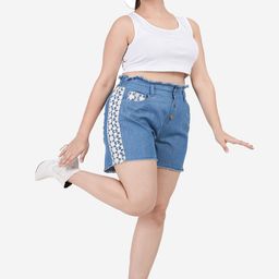 SUMAVI-FASHION Women Skinny Fit Denim Shorts-picture-46