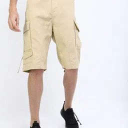 HIGHLANDER Men Beige Knee Length Cargo Shorts-image-24