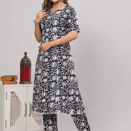 Subh LAXMI Floral Printed A-Line Kurta with Trouser image 4