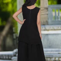 BAESD Girls Embroidered Regular Mirror Work Kurti with Palazzos & With Dupatta image 2