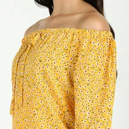 VAHSON Floral Printed Off-Shoulder Regular Top image 5
