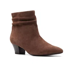 Clarks Women Block Heeled Suede Regular Boots-picture-32