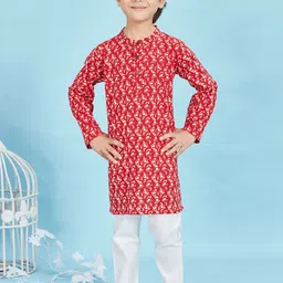 Maaikid Boys Abstract Printed Band Collar Pure Cotton Kurta with Pyjamas-7