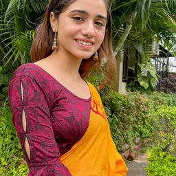 Bindigasm's Advi Woven Ruffle Jacquard Stretchable Saree Blouse-picture-44