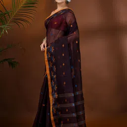 DESH BIDESH Floral Woven Design Pure Cotton Taant Saree image 3