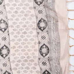 Rajnandini Ethnic Motifs Printed Pure Cotton Kurta & Trousers With Dupatta image 3