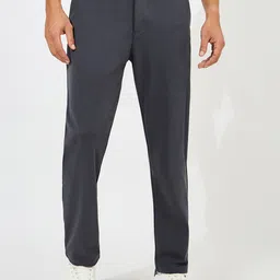 Styli Men Solid Knitted Slim Fit Trouser-image-18
