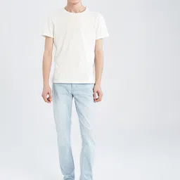 DeFacto Men Cotton Light Fade Clean Look Mid-rise Jeans-image-26