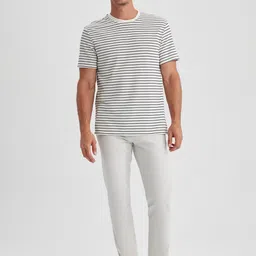 DeFacto Men Flat-Front Mid-Rise Cotton Regular Trousers-image-6