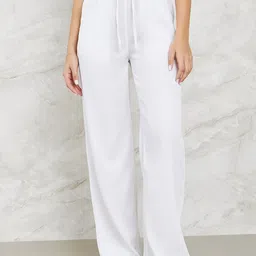 Styli Women Off White Flared High-Rise Trousers With Side Pocket-picture-19