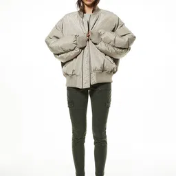 H&M Women Twill Cargo Trousers-image-83