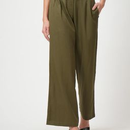 Saltpetre Women Classic Straight Fit Pleated Parallel Trousers-image-39