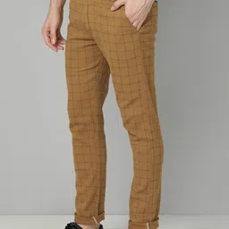 FUBAR Men Checked Relaxed Slim Fit Easy Wash Cotton Trousers-image-100