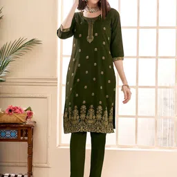 Anouk Green Ethnic Motifs Printed Straight Zari Brocade Kurta With Trousers-picture-7