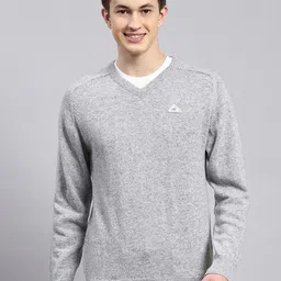 Monte Carlo V-Neck Woollen Pullover-image-28